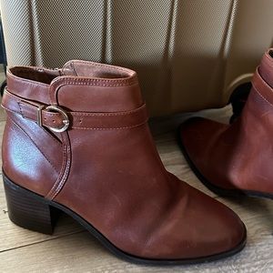 Faux leather ankle boots like brand new